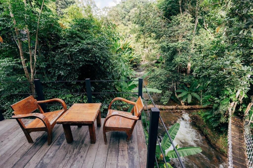 Vila Wilderness Treehouse Doi Saket Exteriér fotografie
