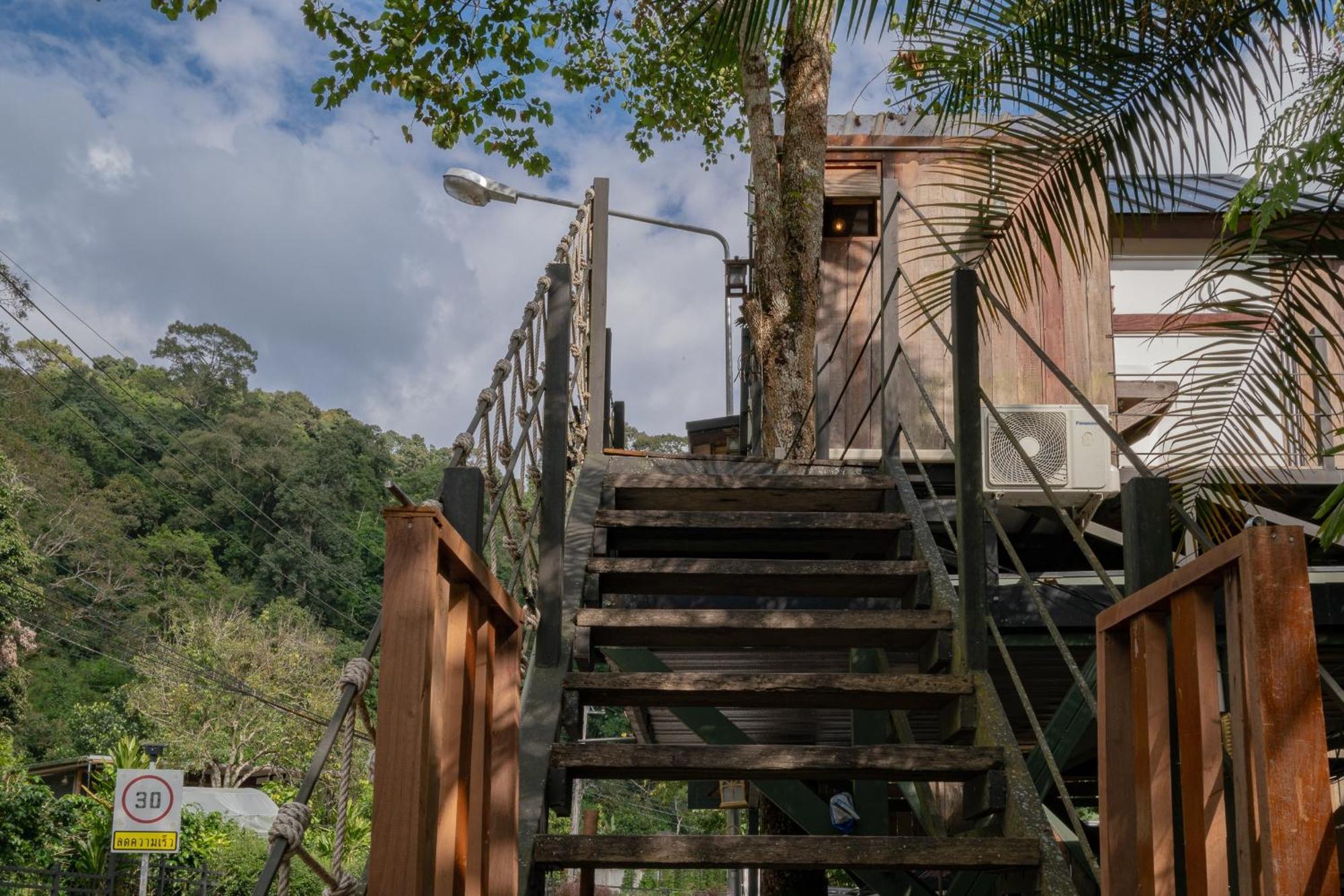 Vila Wilderness Treehouse Doi Saket Exteriér fotografie