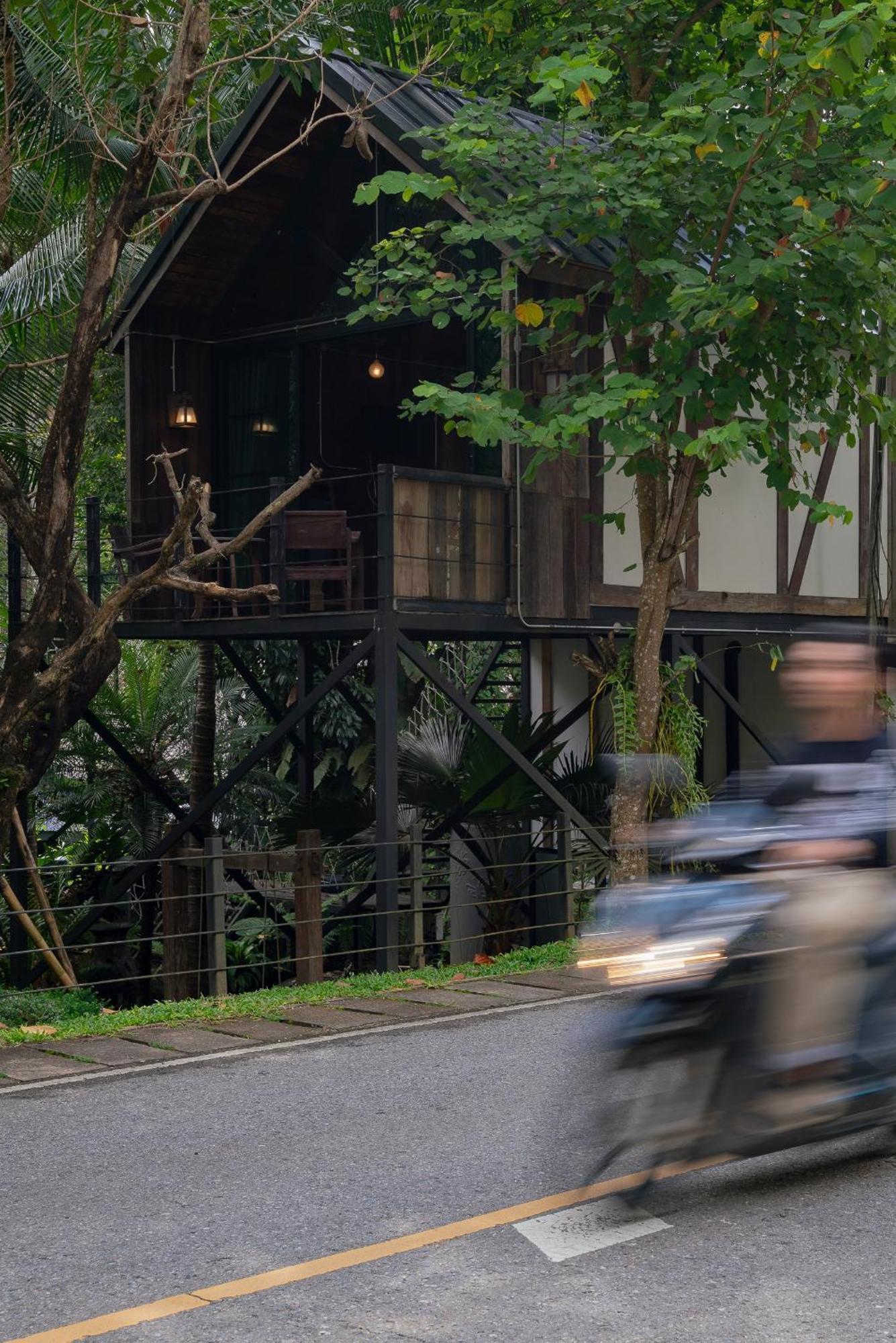 Vila Wilderness Treehouse Doi Saket Exteriér fotografie